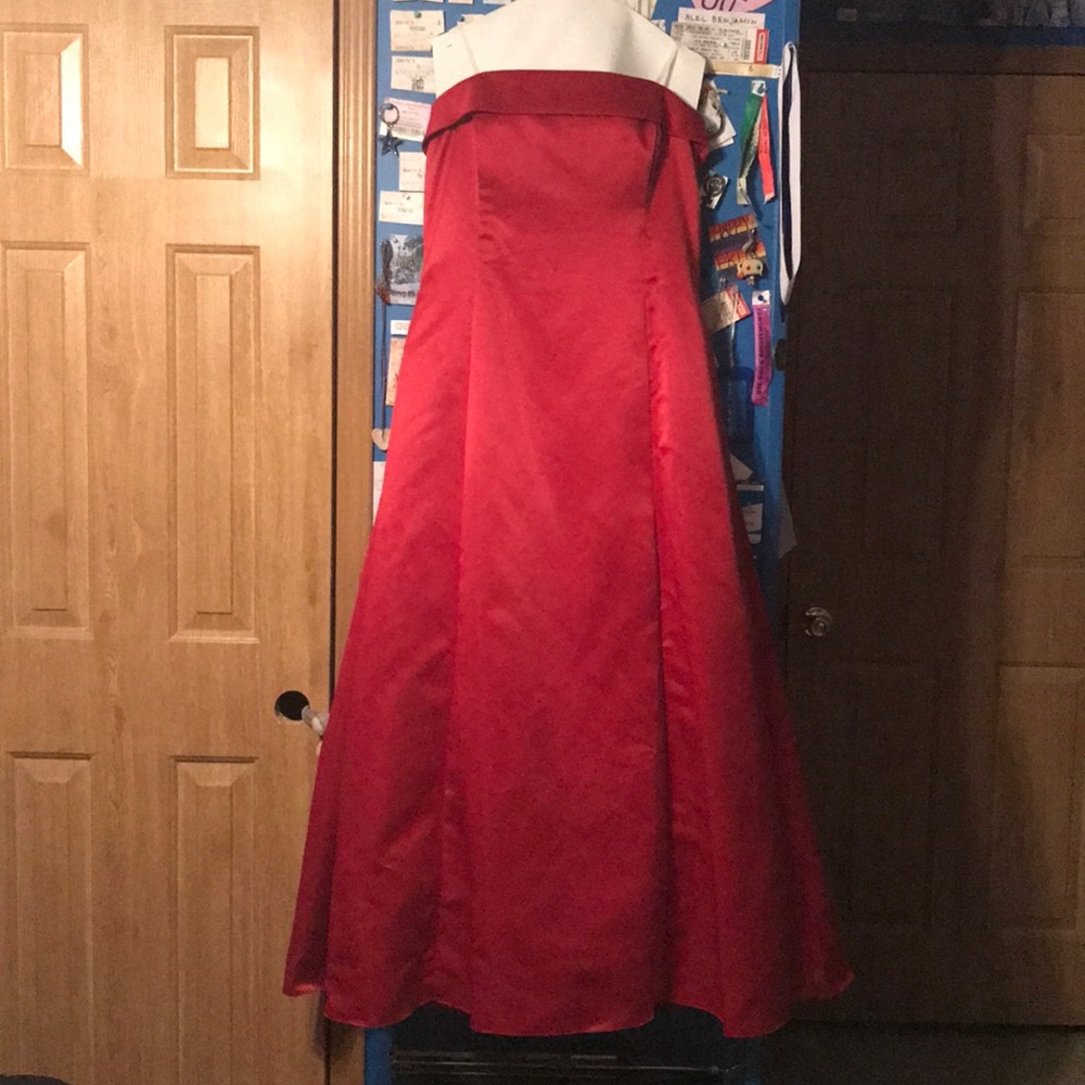 Strapless Red Formal Dress